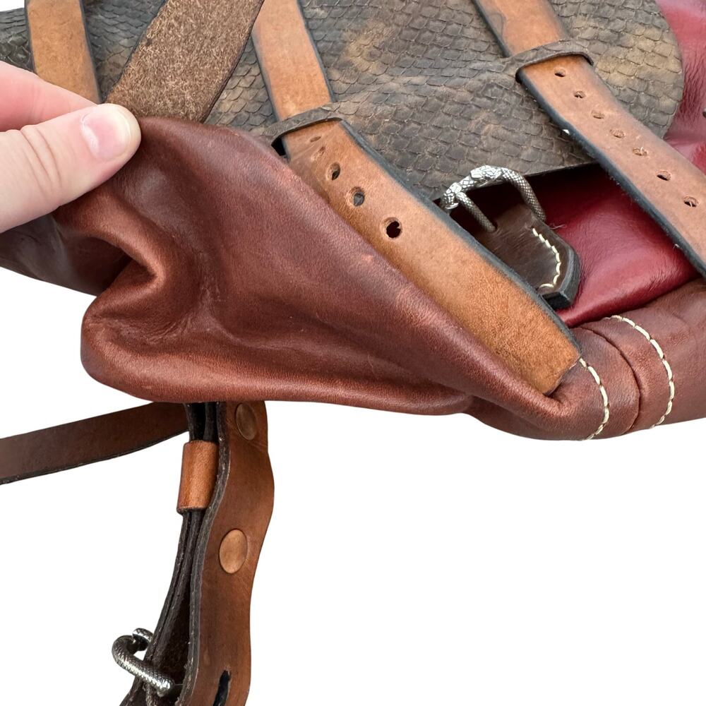 Handmade leather ren faire fantasy mix leather crossbody bag - Picture 2 of 12